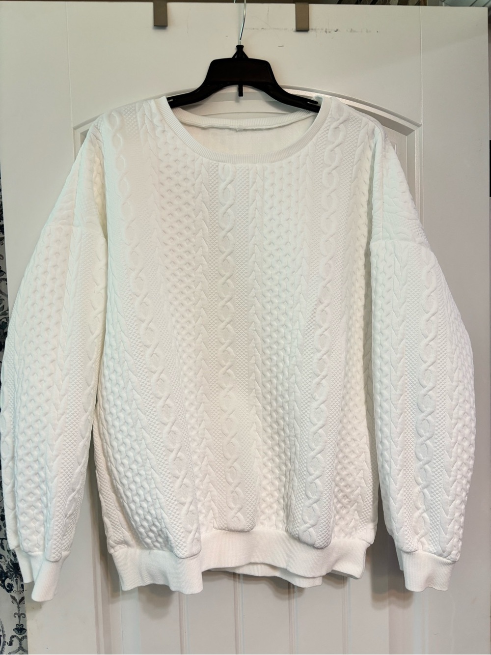 Source Unknown White Cable Knit Crewneck Sweater